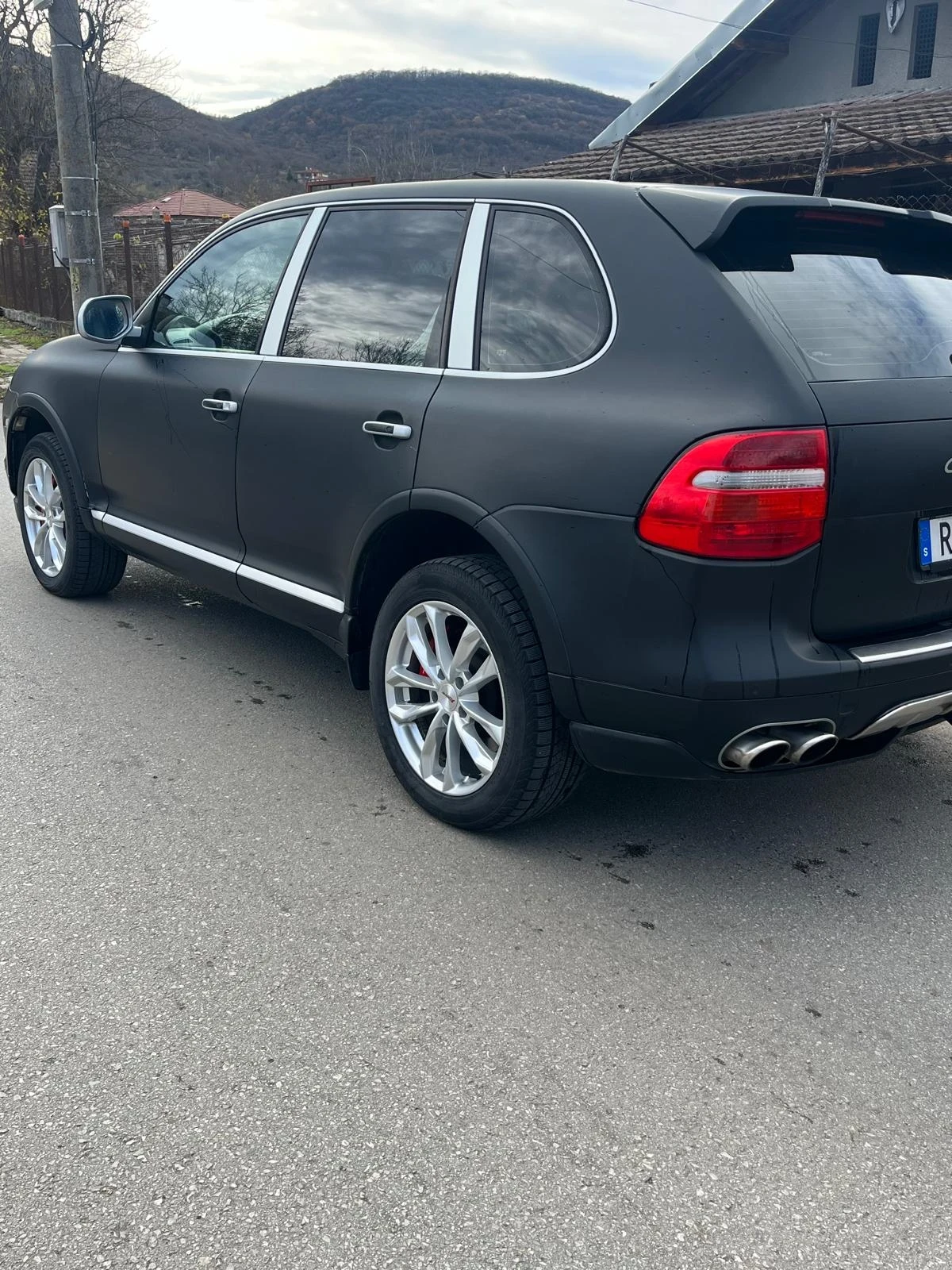 Porsche Cayenne, снимка 3 - Автомобили и джипове - 54145622