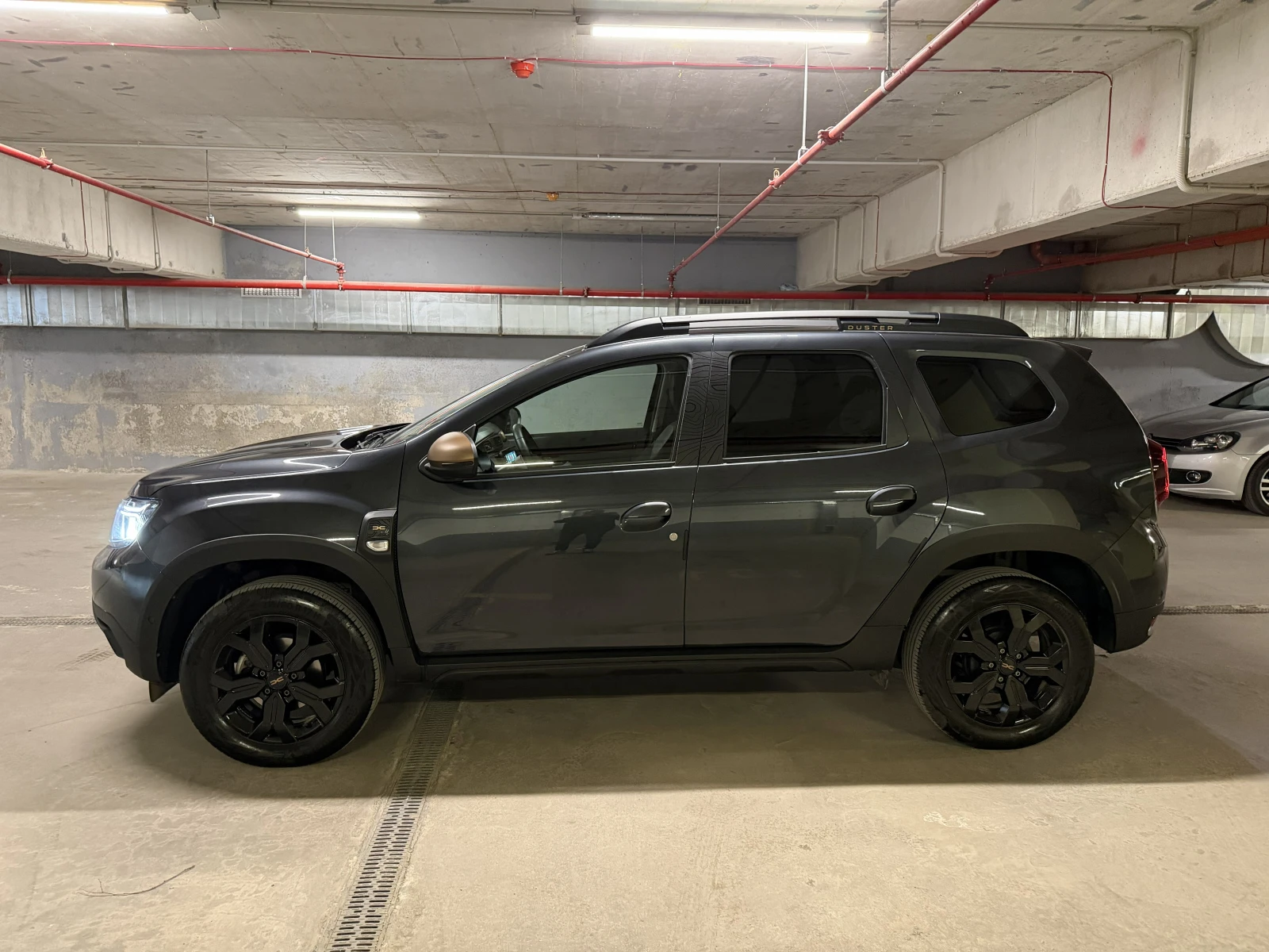 Dacia Duster Extreme, фабрична газ, в гаранция, снимка 5 - Автомобили и джипове - 54617141