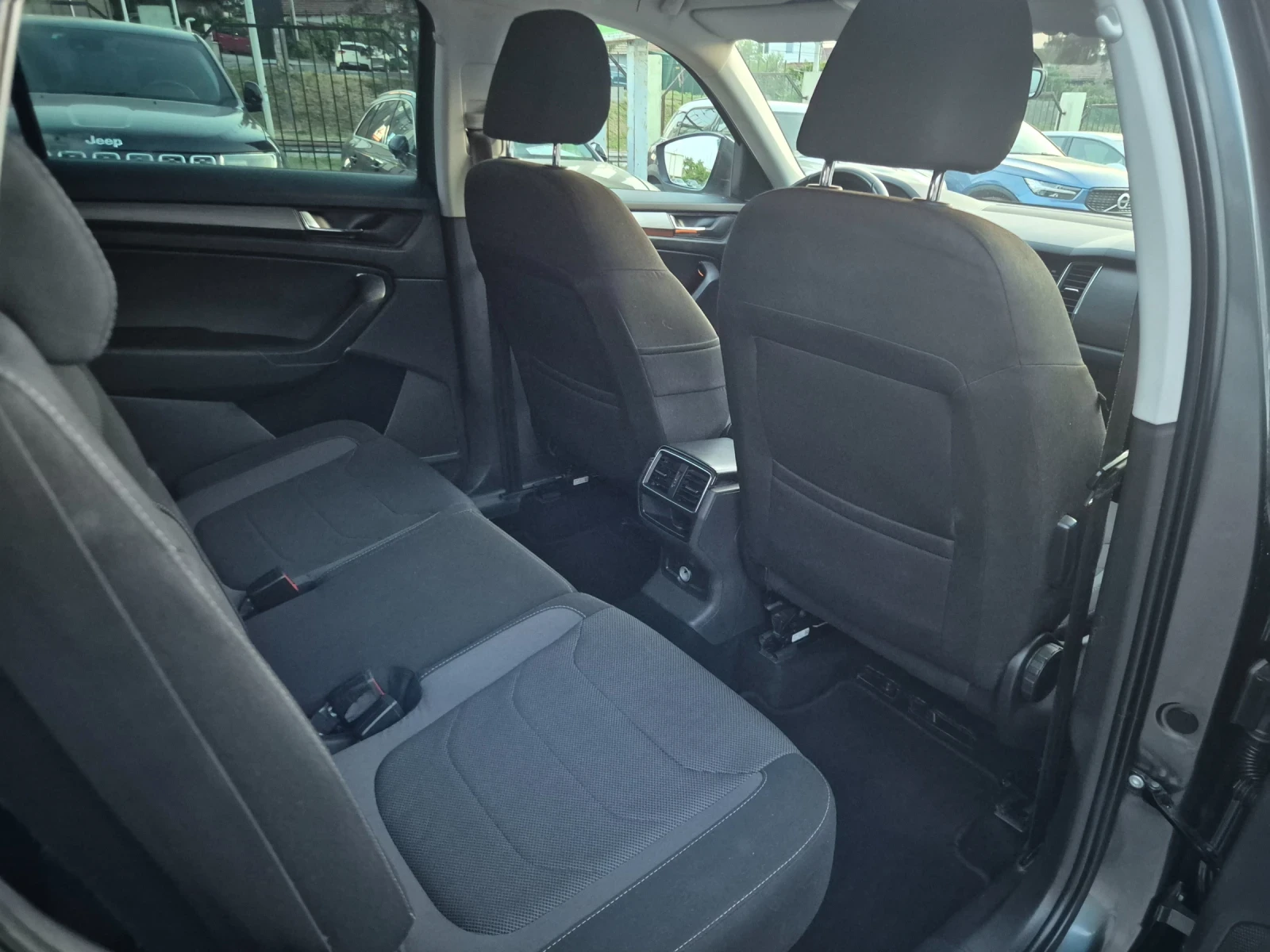 Skoda Kodiaq 2.0TDI* 4X4* 7-МЕСТA* NAVI* STYLE, снимка 16 - Автомобили и джипове - 55093532