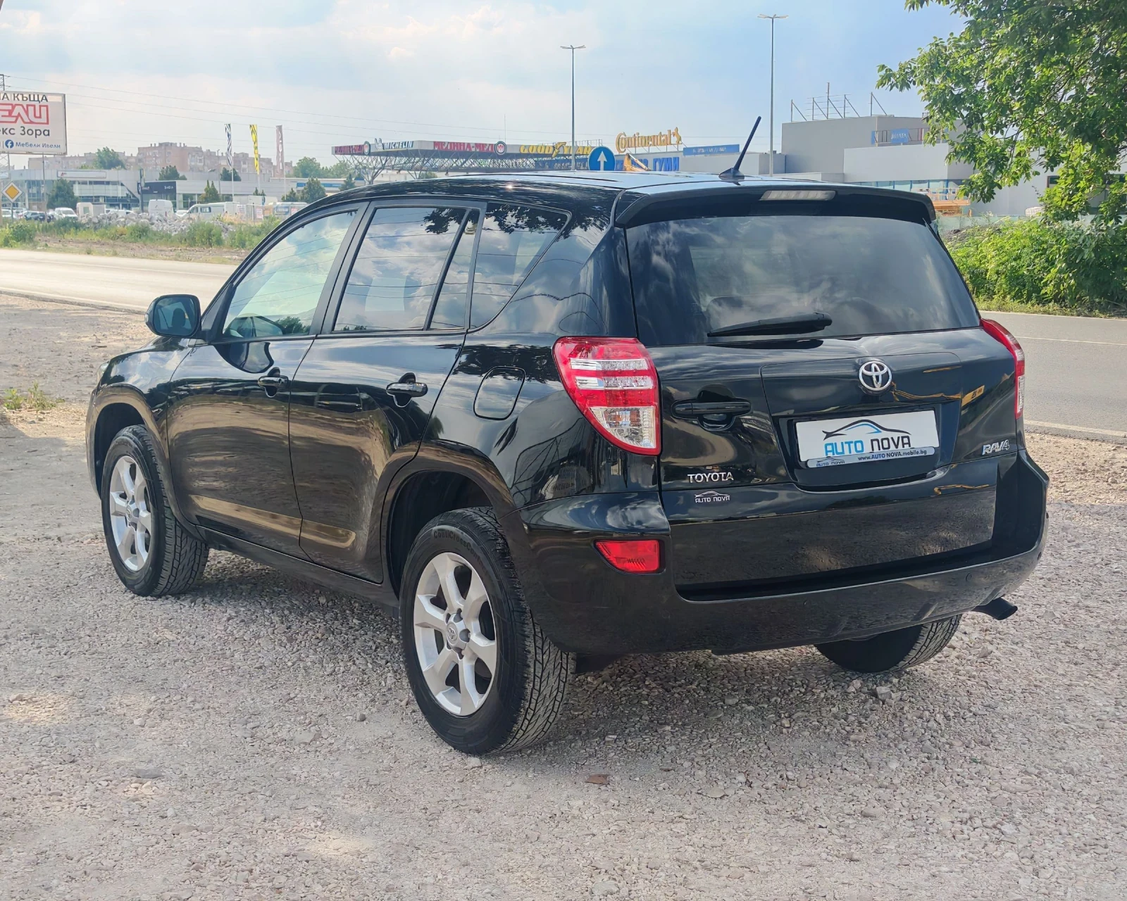 Toyota Rav4 2.2 150 К.С. ДИЗЕЛ! 176 000 КМ! УНИКАЛЕН!!!, снимка 5 - Автомобили и джипове - 55125184