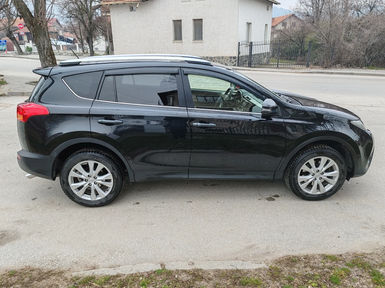 Toyota Rav4 2.2 150, снимка 4 - Автомобили и джипове - 55476618