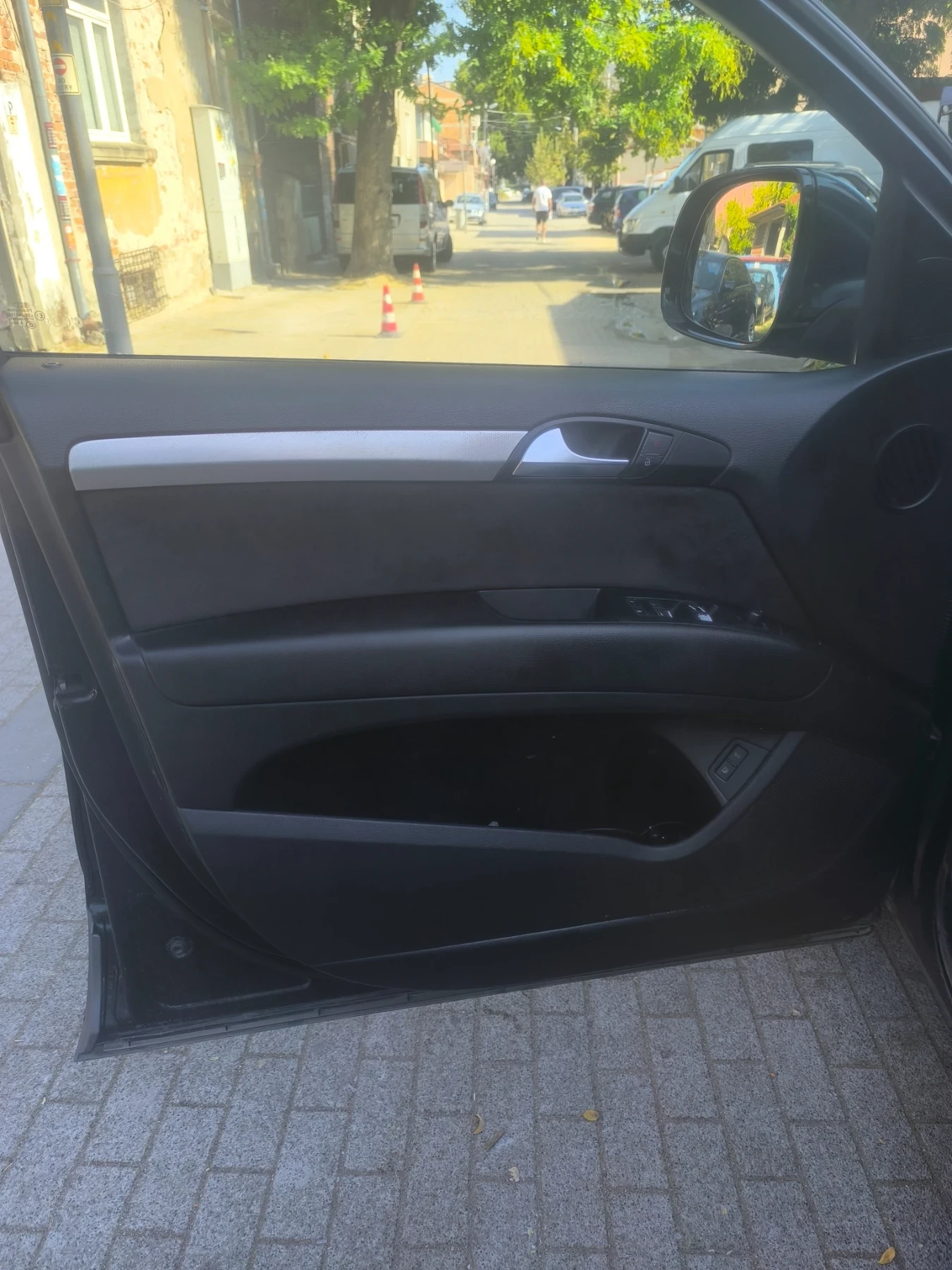 Audi Q7 3.0 TDI 231 HP Quattro , снимка 13 - Автомобили и джипове - 56021940