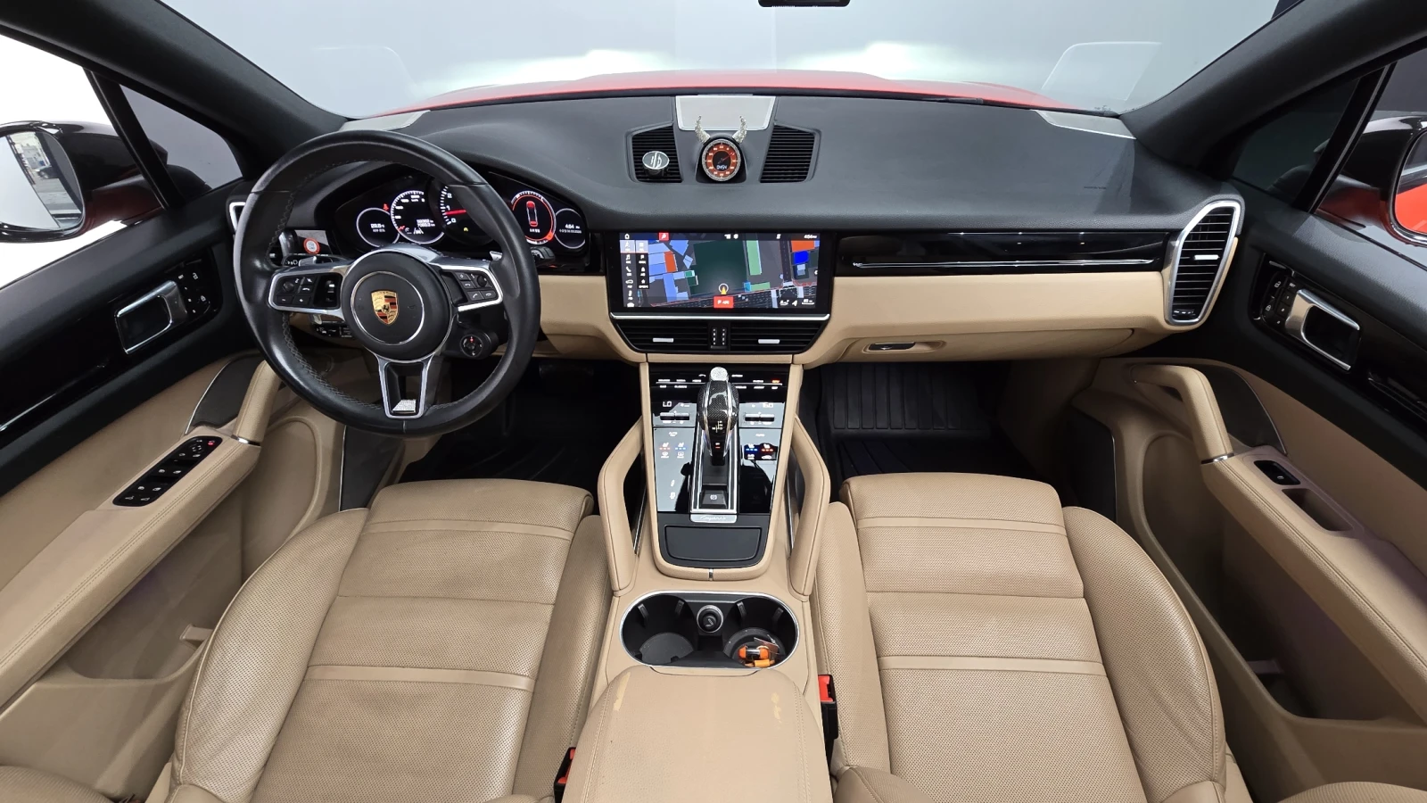 Porsche Cayenne MATRIX LED* 360* DIS* ОБДУХ* BOSE* КРАЙНА ЦЕНА, снимка 7 - Автомобили и джипове - 56060944