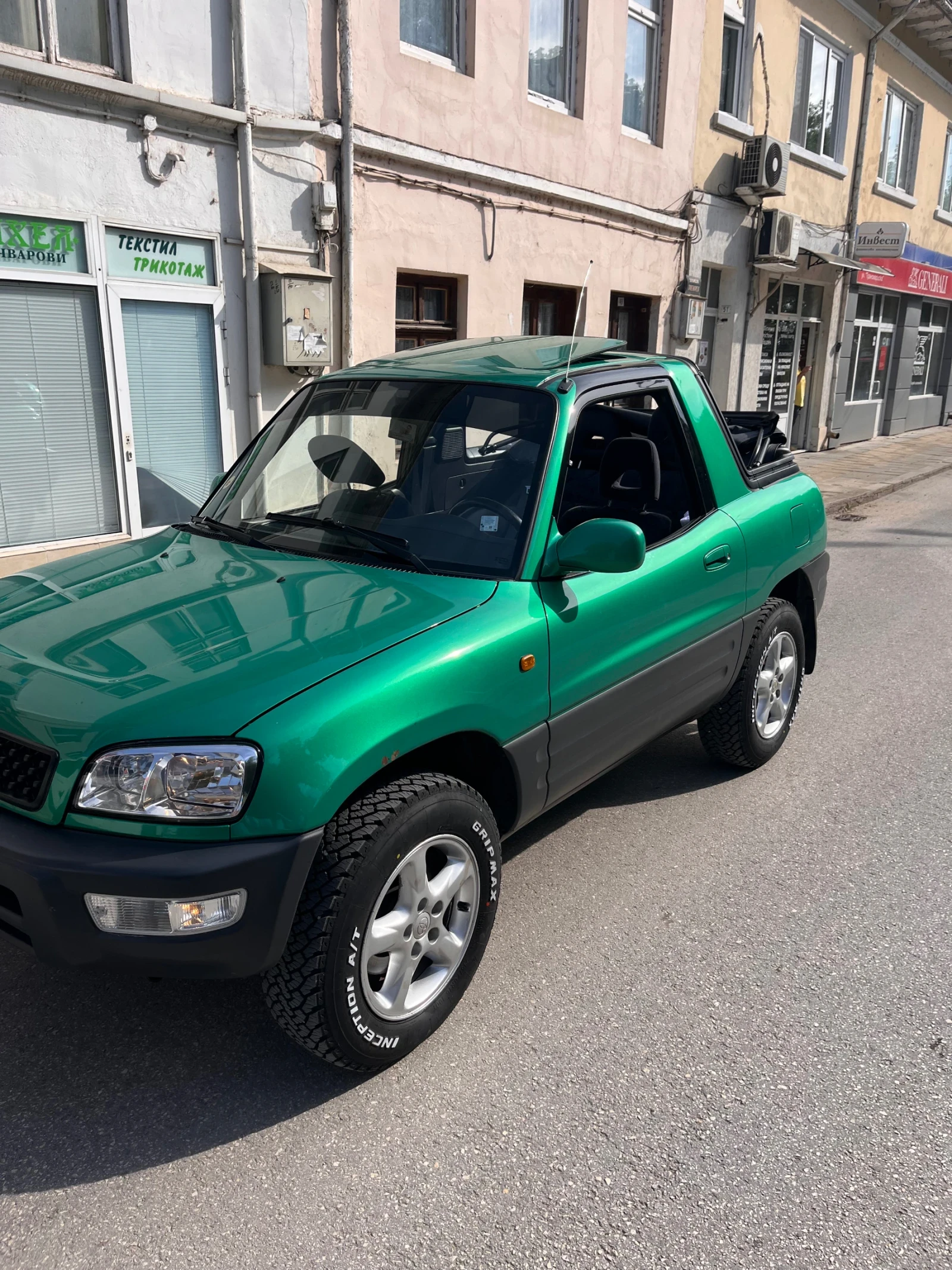 Toyota Rav4 Кабрио, снимка 7 - Автомобили и джипове - 56188760