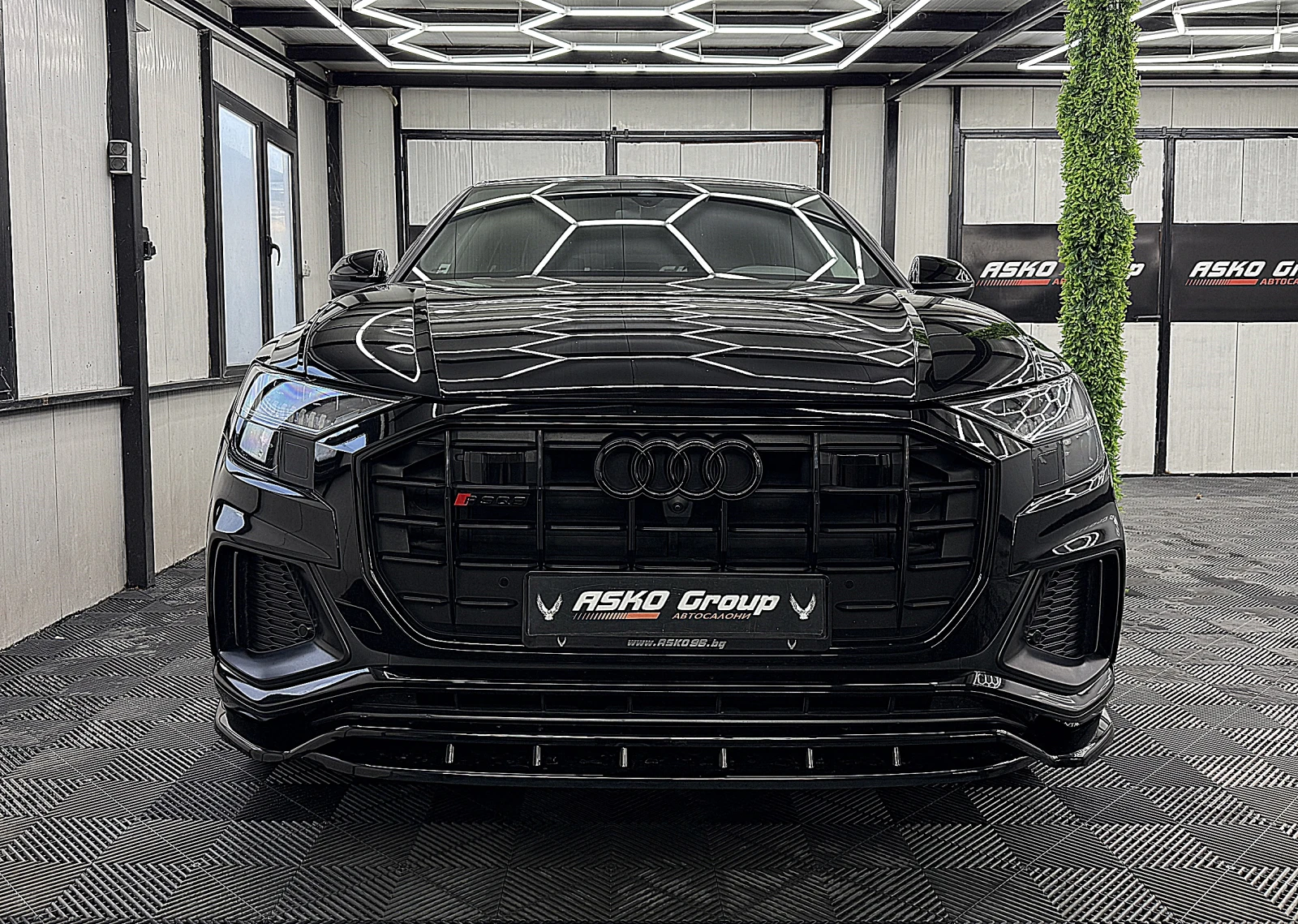 Audi Q8 SQ8/3D/KeylessGo/DIGITAL/СОБСТВЕН ЛИЗИНГ, снимка 2 - Автомобили и джипове - 56375766