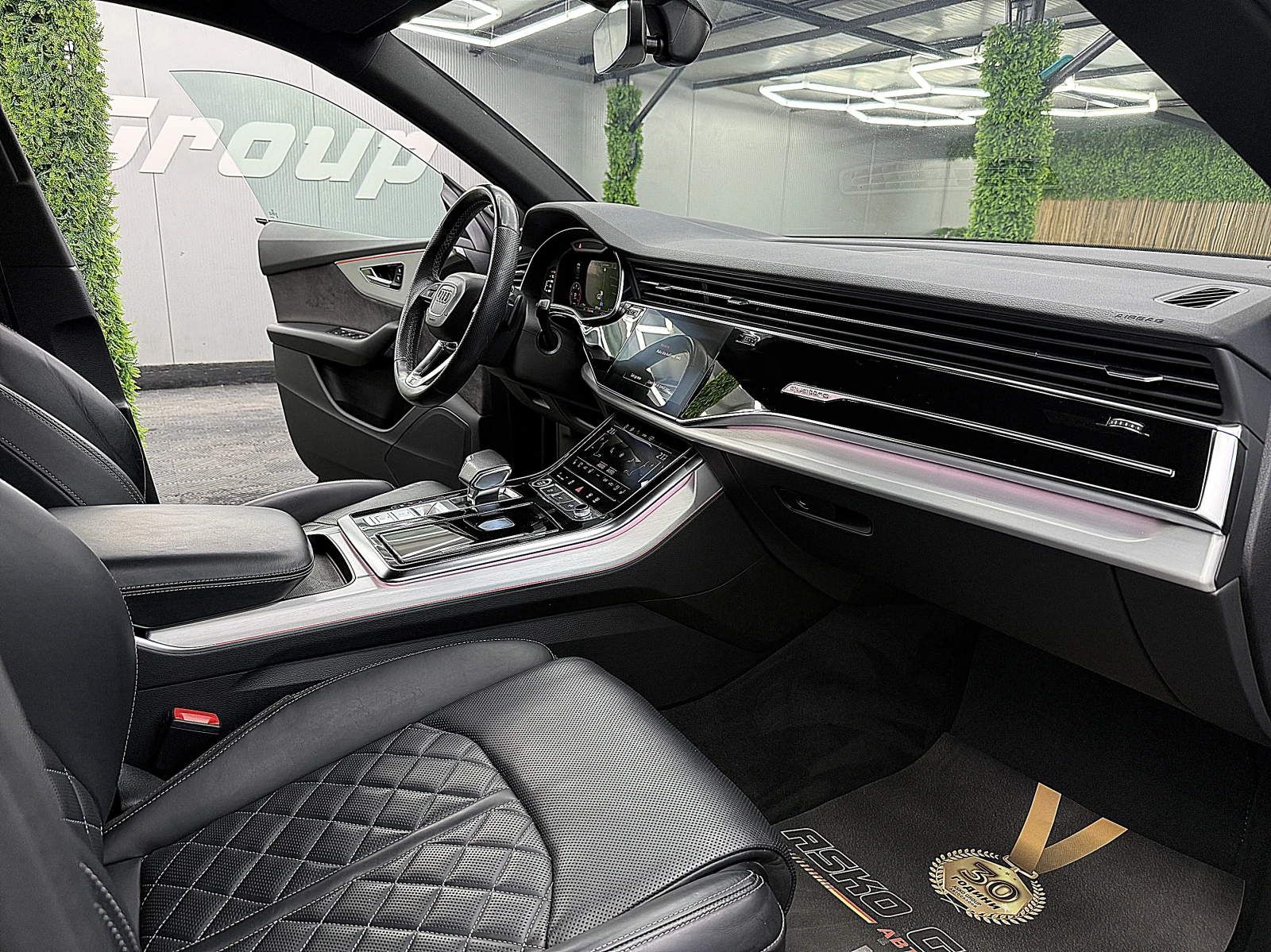 Audi Q8 SQ8/3D/KeylessGo/DIGITAL/СОБСТВЕН ЛИЗИНГ, снимка 10 - Автомобили и джипове - 56375766