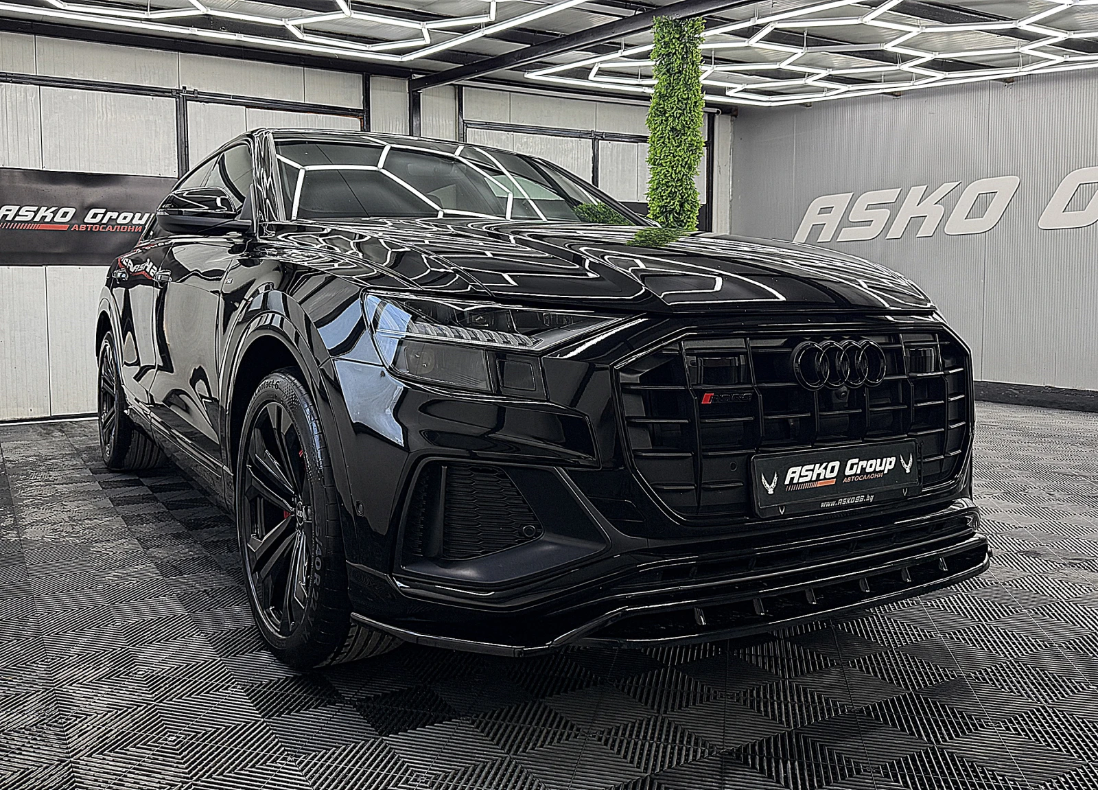 Audi Q8 SQ8/3D/KeylessGo/DIGITAL/СОБСТВЕН ЛИЗИНГ, снимка 3 - Автомобили и джипове - 56375766
