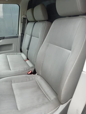 VW Transporter T 6 2.00 TDI, снимка 9 - Бусове и автобуси - 53697006