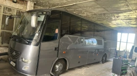 Mercedes-Benz Tourino Atego