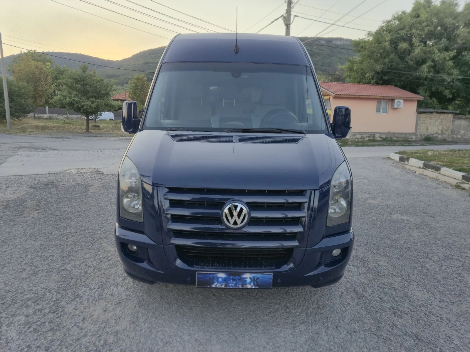 VW Crafter 2.5TDI L2H2  AUTOMAT  | Mobile.bg   14