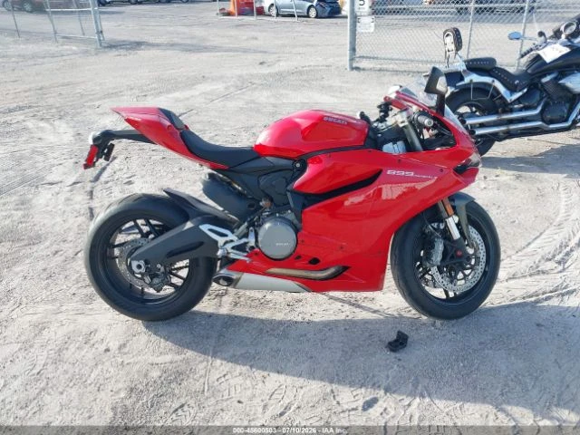 Ducati Panigale 899