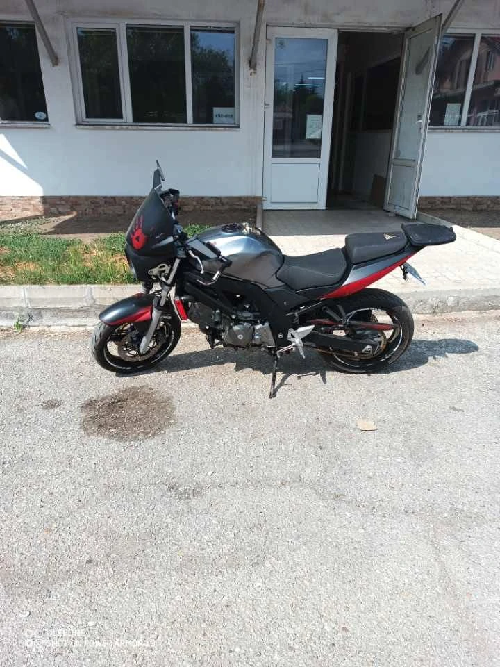 Suzuki SV 650, снимка 3 - Мотоциклети и мототехника - 56009423