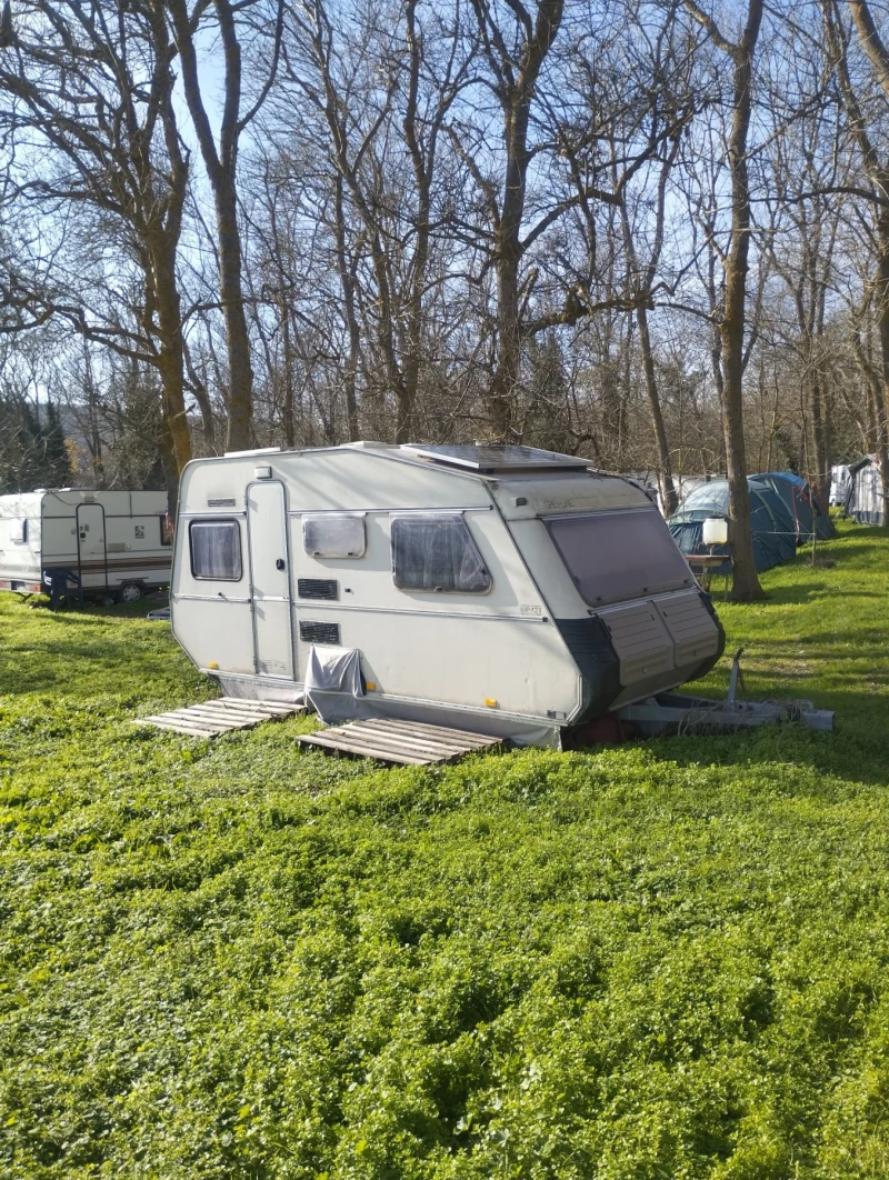 Каравана KIP Т 42, снимка 7 - Каравани и кемпери - 53238445