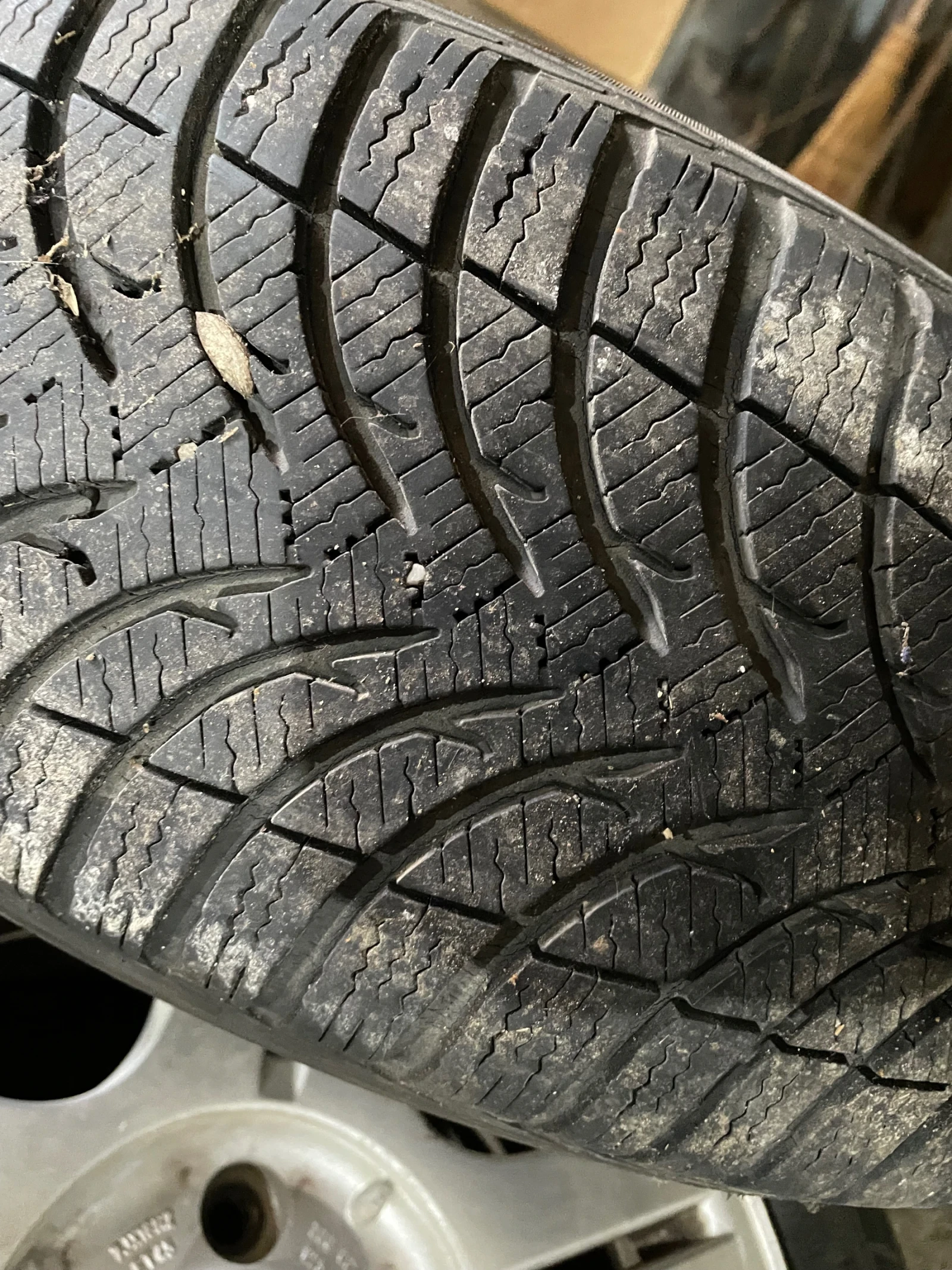   205/60R16  VW Passat | Mobile.bg   9