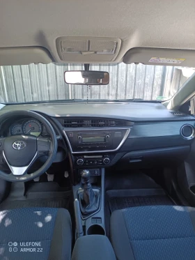 Toyota Auris 1.3i, снимка 8