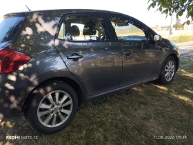 Toyota Auris 2.0 D4D, снимка 4