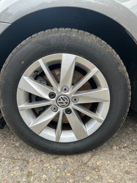 Обява за продажба на VW Golf 1.6tdi Highline ~16 000 лв. - изображение 9