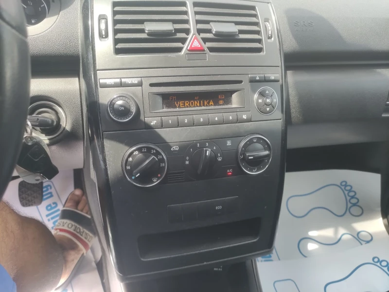 Mercedes-Benz A 150 1.5като нов феис лифт, снимка 10 - Автомобили и джипове - 49417098