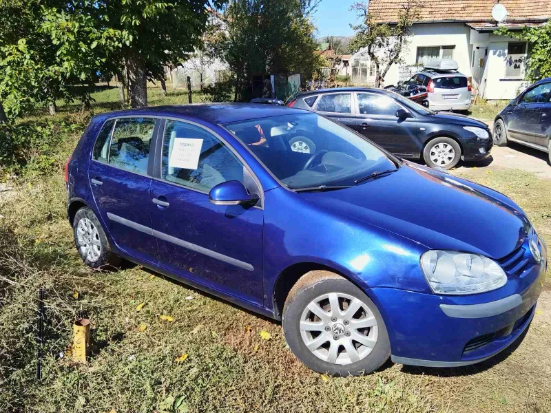 VW Golf, снимка 4 - Автомобили и джипове - 47738998