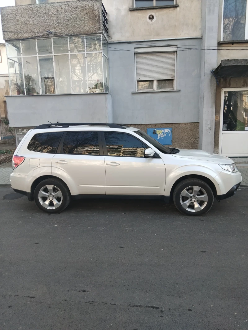 Subaru Forester, снимка 6 - Автомобили и джипове - 49098611