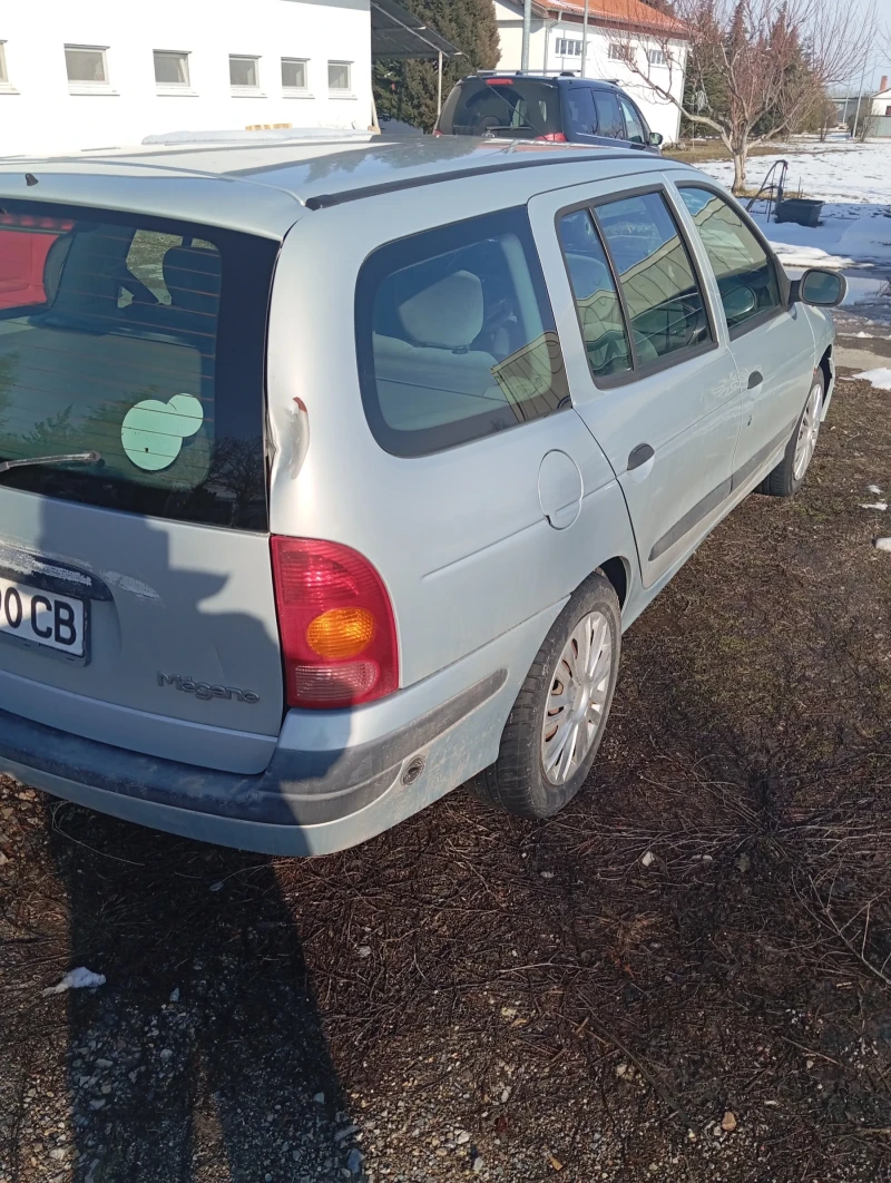 Renault Megane 1.6 16v, снимка 5 - Автомобили и джипове - 49198222