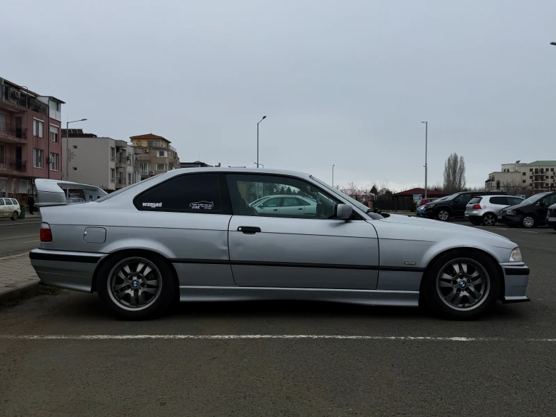 BMW 318 1.8is, снимка 4 - Автомобили и джипове - 49312812