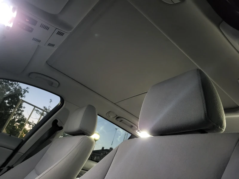 BMW 320 E91, снимка 8 - Автомобили и джипове - 51359609