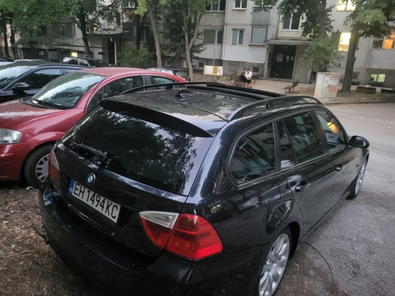 BMW 320 E91, снимка 13 - Автомобили и джипове - 51359609