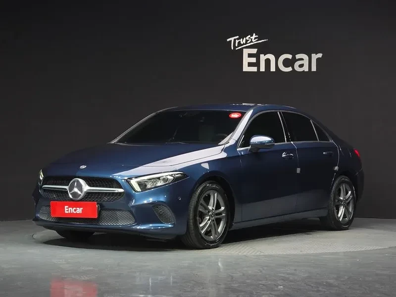 Mercedes-Benz A 220 DIGITAL