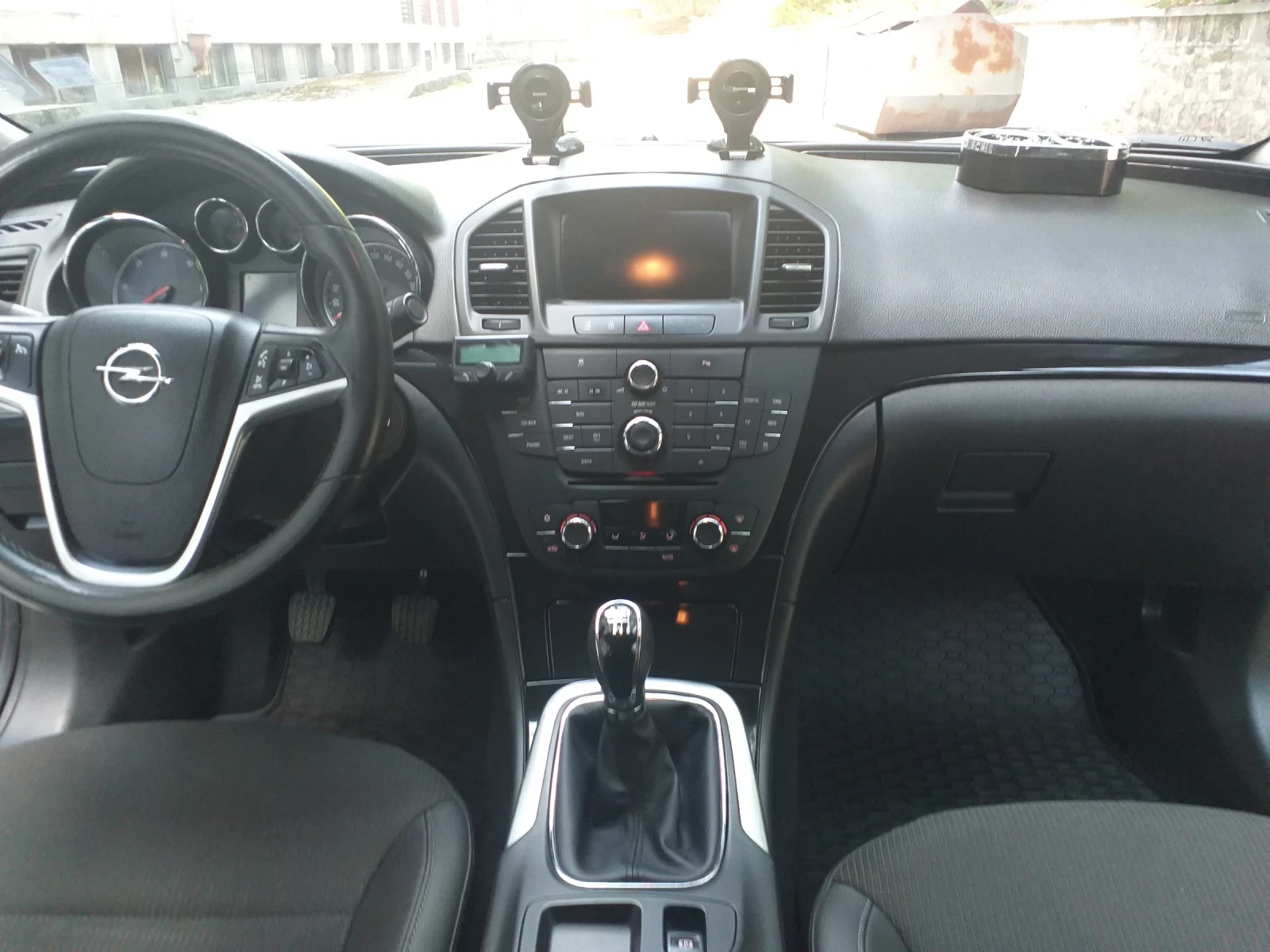 Opel Insignia седан  - изображение 5