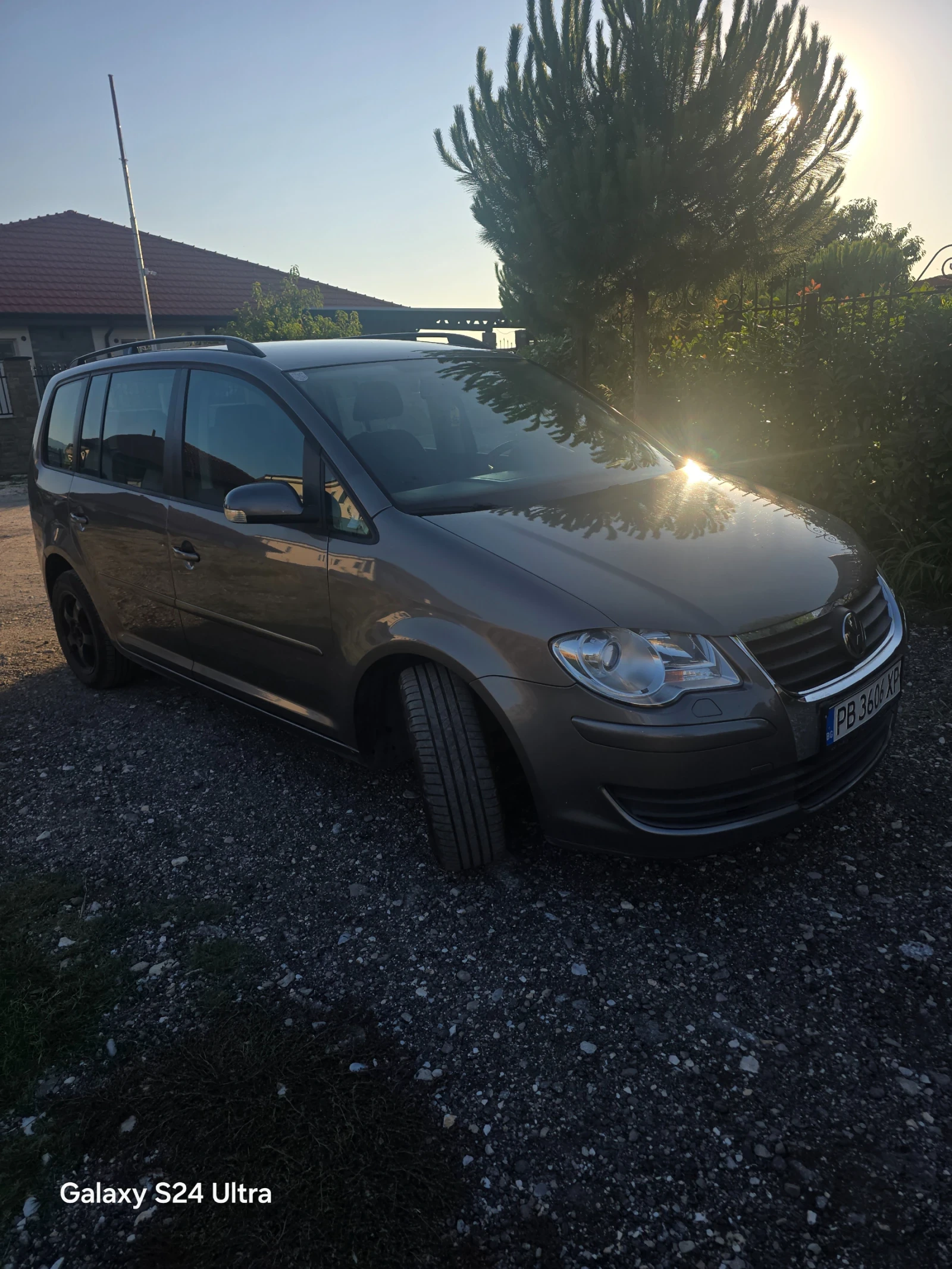 VW Touran 1.9 TDI 105 FACE - изображение 2