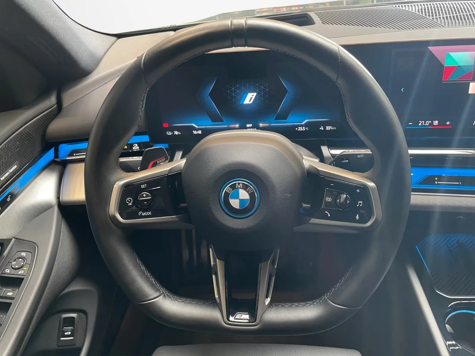 BMW i5 40/M-SPORT/340HP/HUD/360/LASER/MEMO/DIGI/377g - изображение 9
