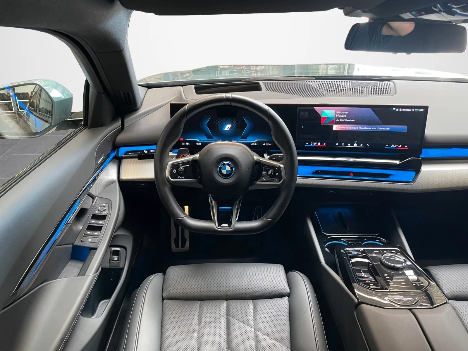 BMW i5 40/M-SPORT/340HP/HUD/360/LASER/MEMO/DIGI/377g - изображение 8