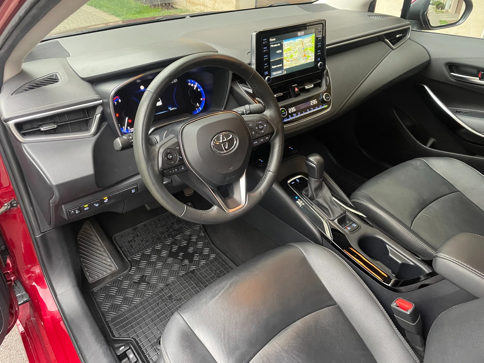 Toyota Corolla 1.6 CVT Luxury Plus- в Гаранция - изображение 6