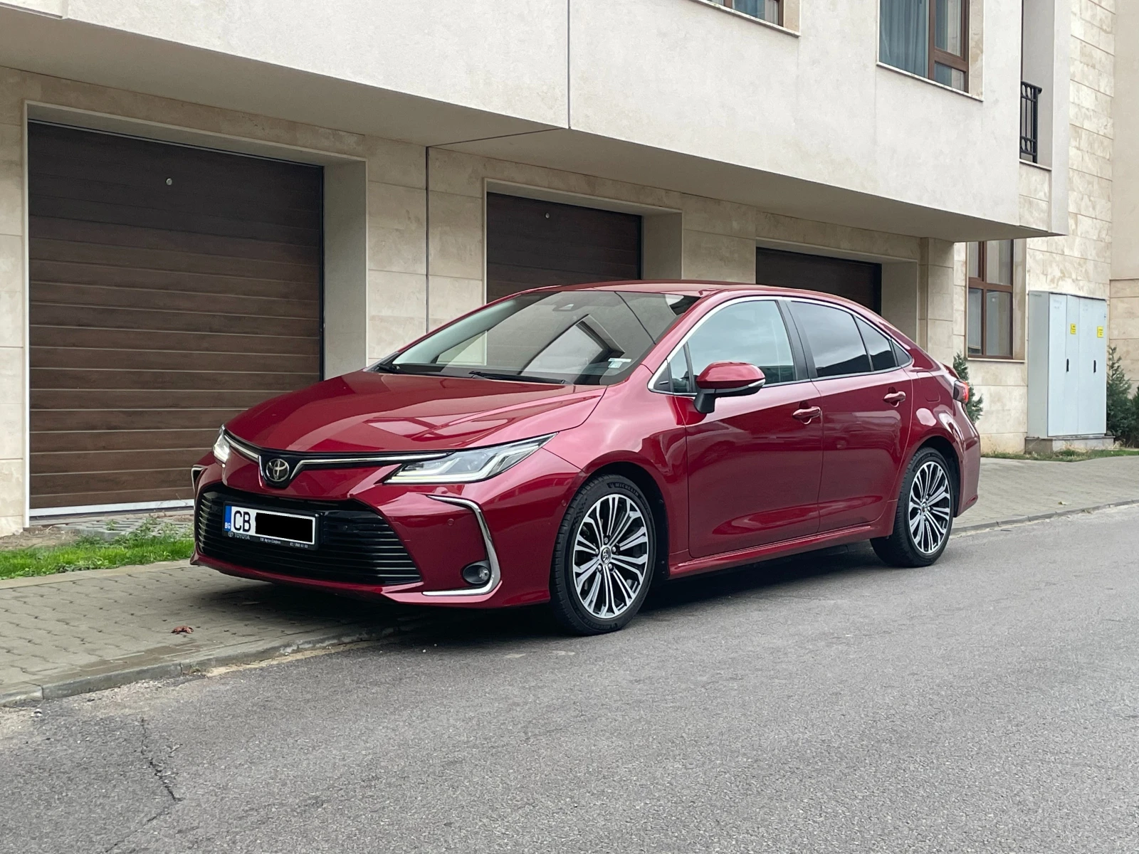 Toyota Corolla 1.6 CVT Luxury Plus-   | Mobile.bg   1