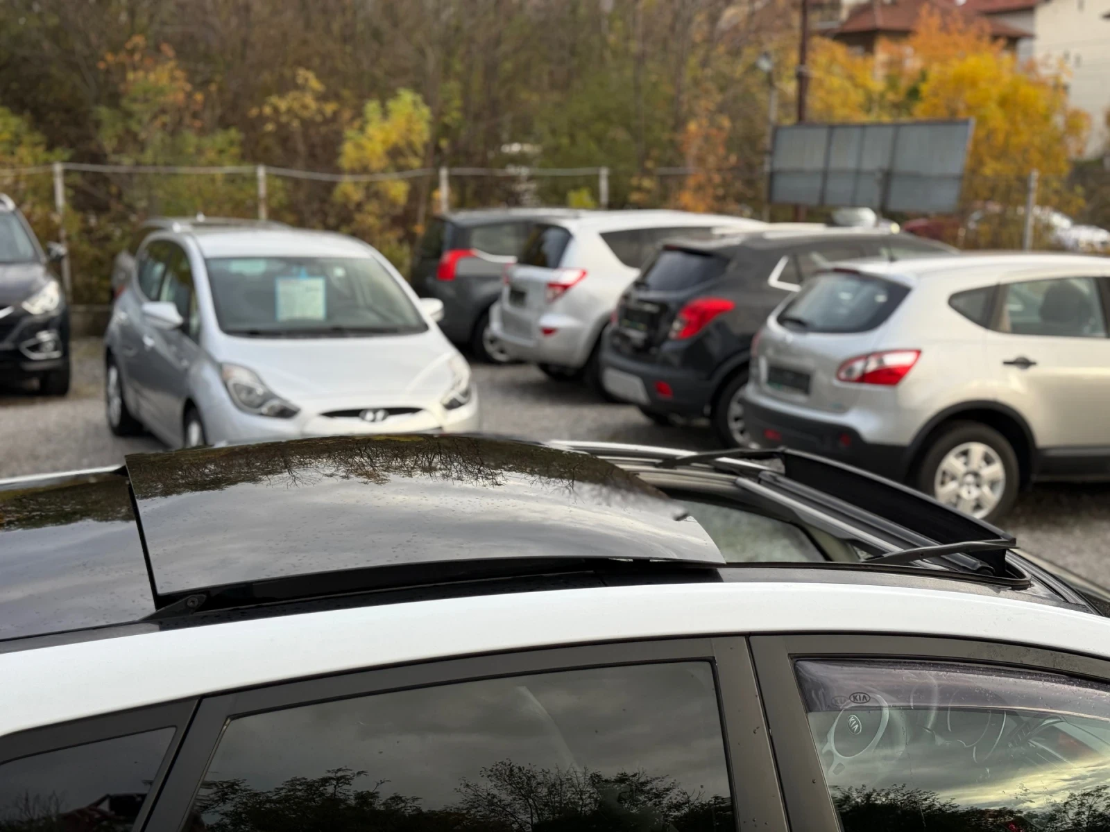 Kia Venga 1.4 BENZIN, PANORAMA, КАМЕРА , КОЖА, ПАРКТРОНИК | Mobile.bg — изображение 17