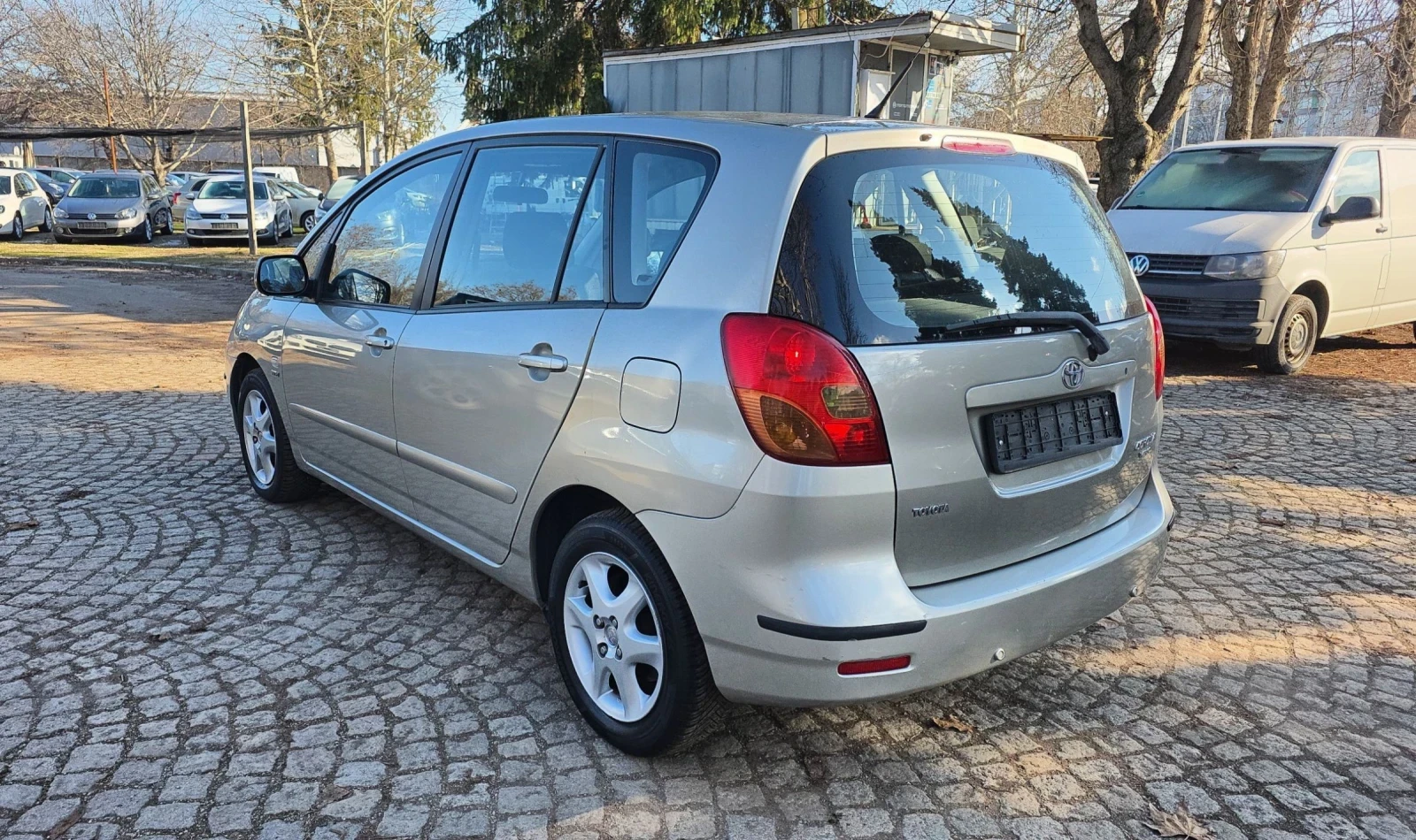 Toyota Corolla verso 1.8i 135k.c. | Mobile.bg � ����������� 1