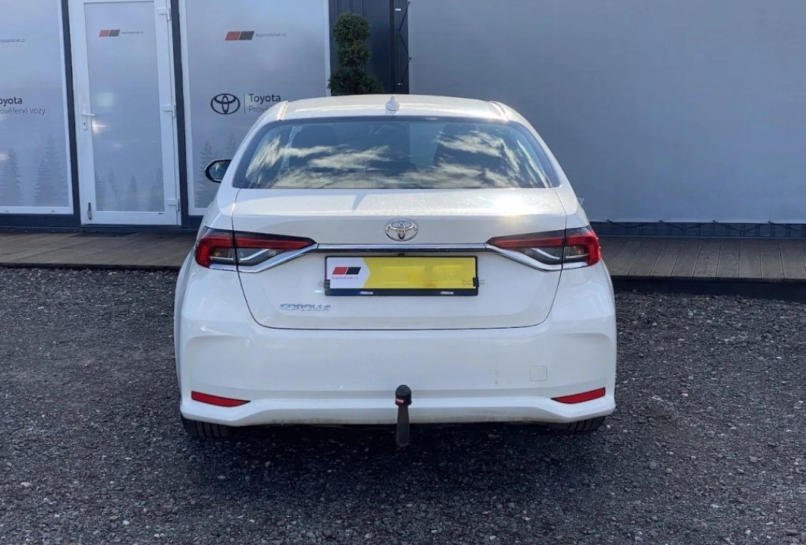 Toyota Corolla 1.6i Comfort - изображение 2