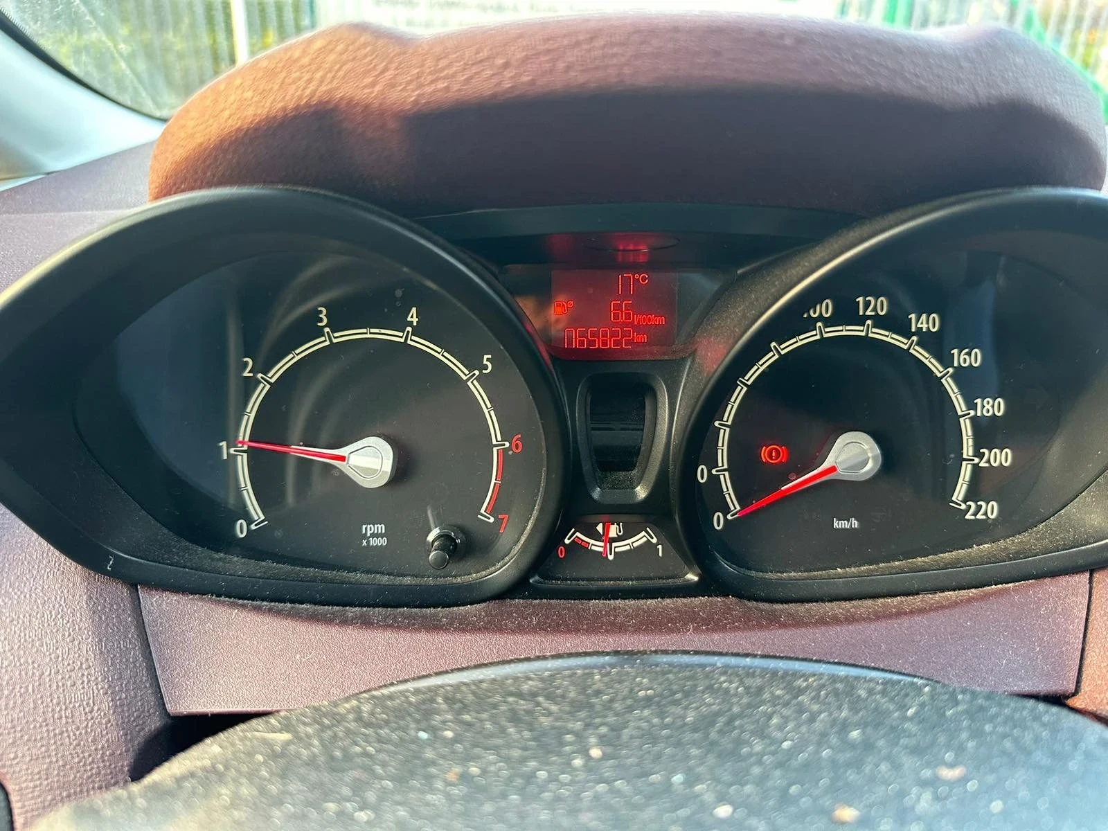 Ford Fiesta 1, 2i, снимка 9 - Автомобили и джипове - 53734054