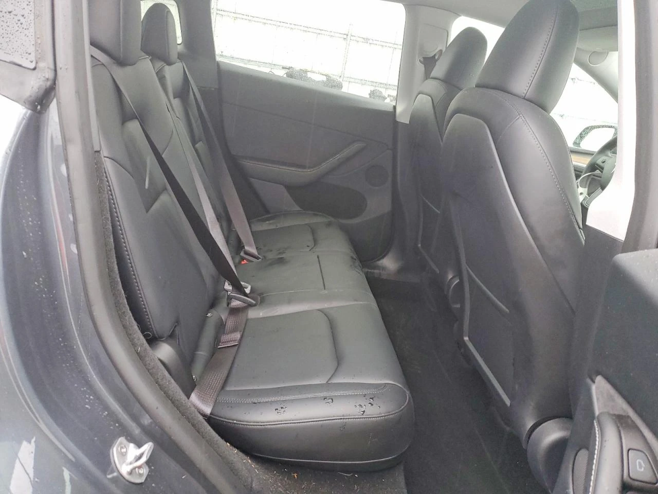 Tesla Model Y LONG RANGE DUAL MOTOR ALL-WHEEL DRIVE, снимка 10 - Автомобили и джипове - 53747018