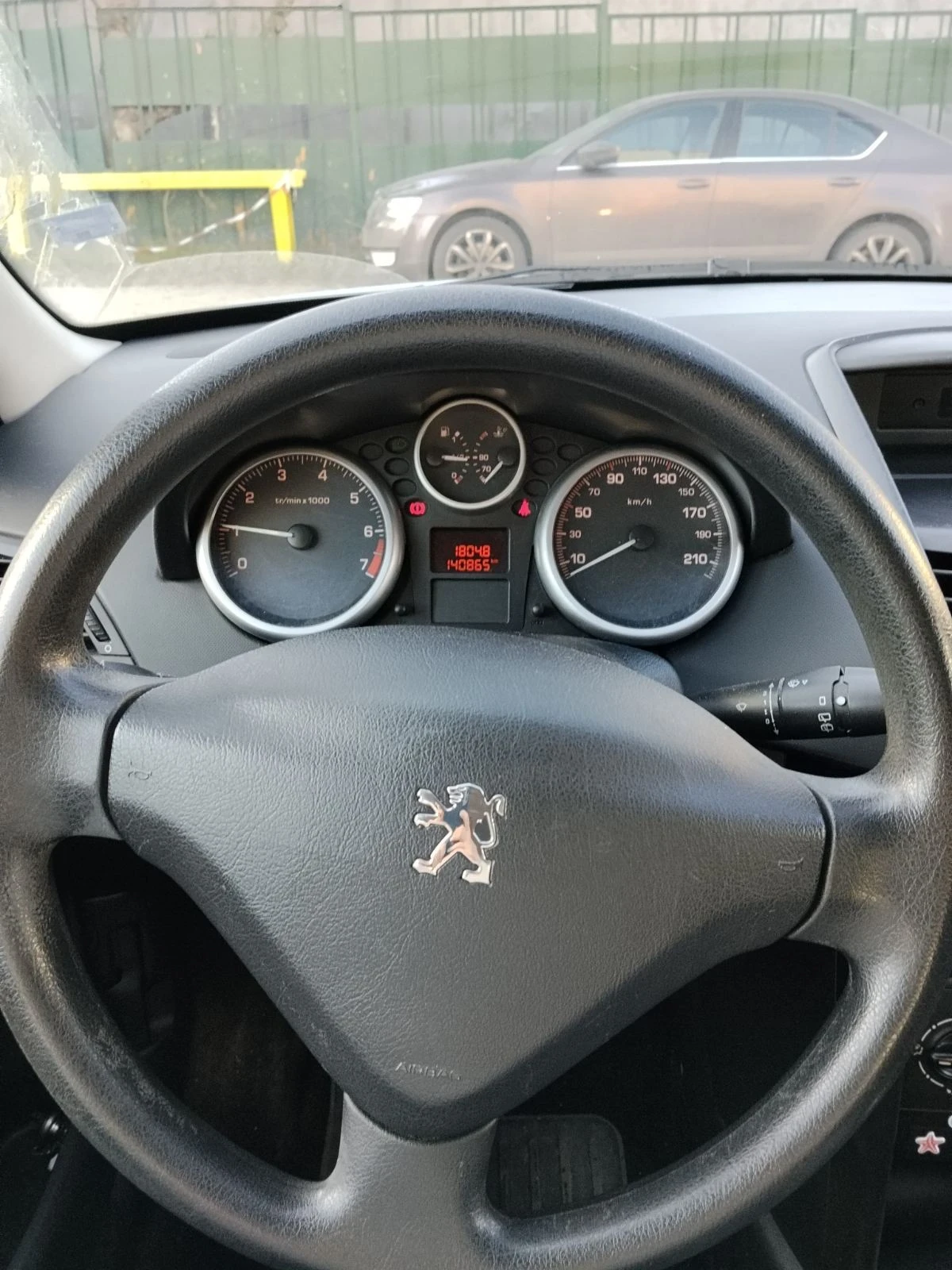 Peugeot 207