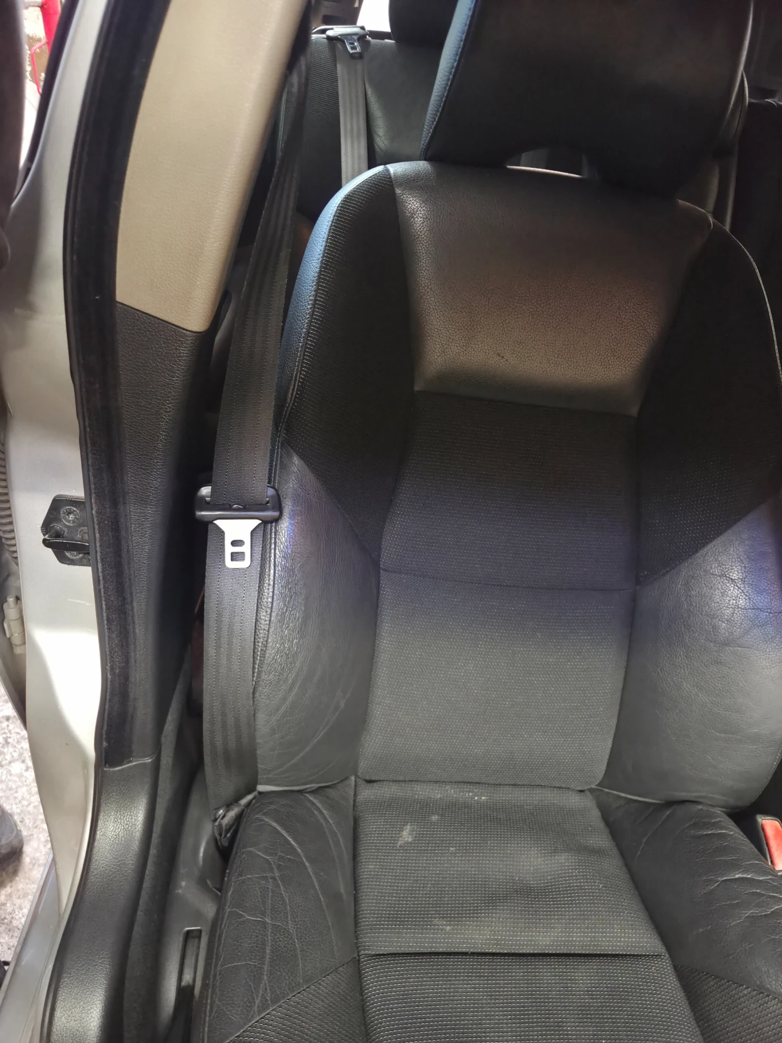 Volvo V70, снимка 5 - Автомобили и джипове - 54007264