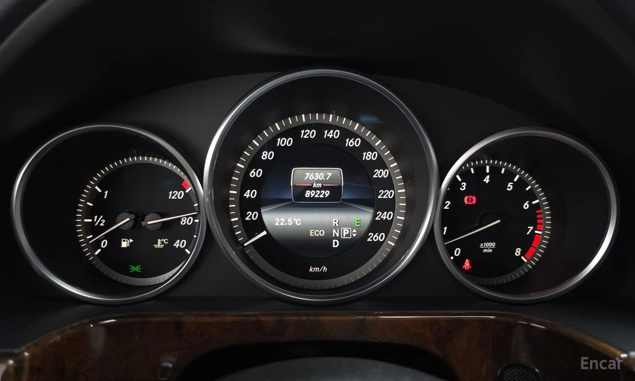 Mercedes-Benz E 300 �������� * ���� * KEYLESS * ����������  | Mobile.bg � ����������� 10