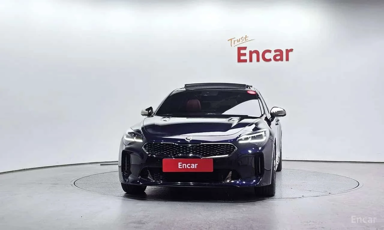 Kia Stinger * 3.3 Turbo AWD * CARFAX * ЦЕНА ДО БГ, снимка 3 - Автомобили и джипове - 55559120