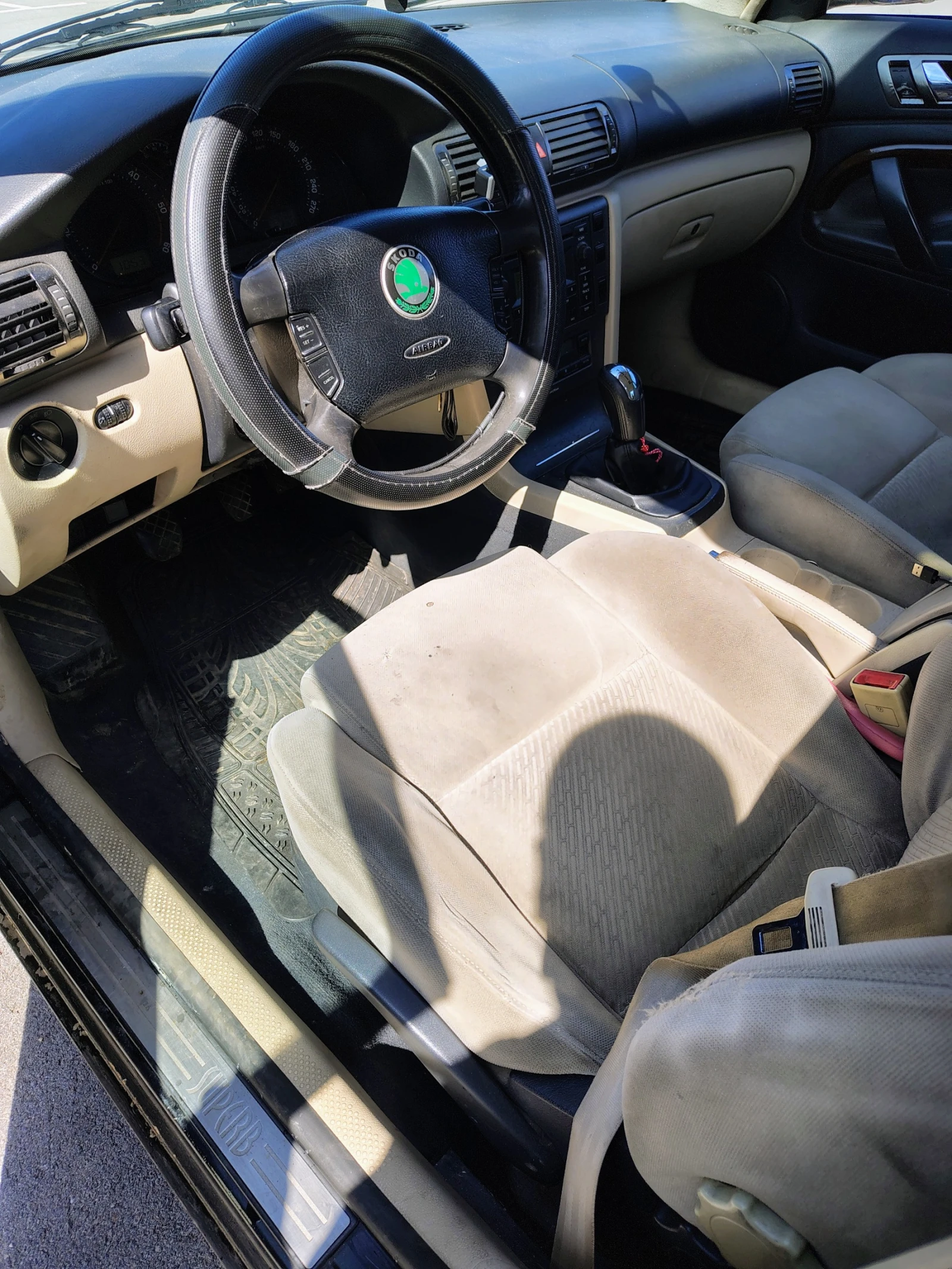 Skoda Superb 1.9, снимка 9 - Автомобили и джипове - 55968488