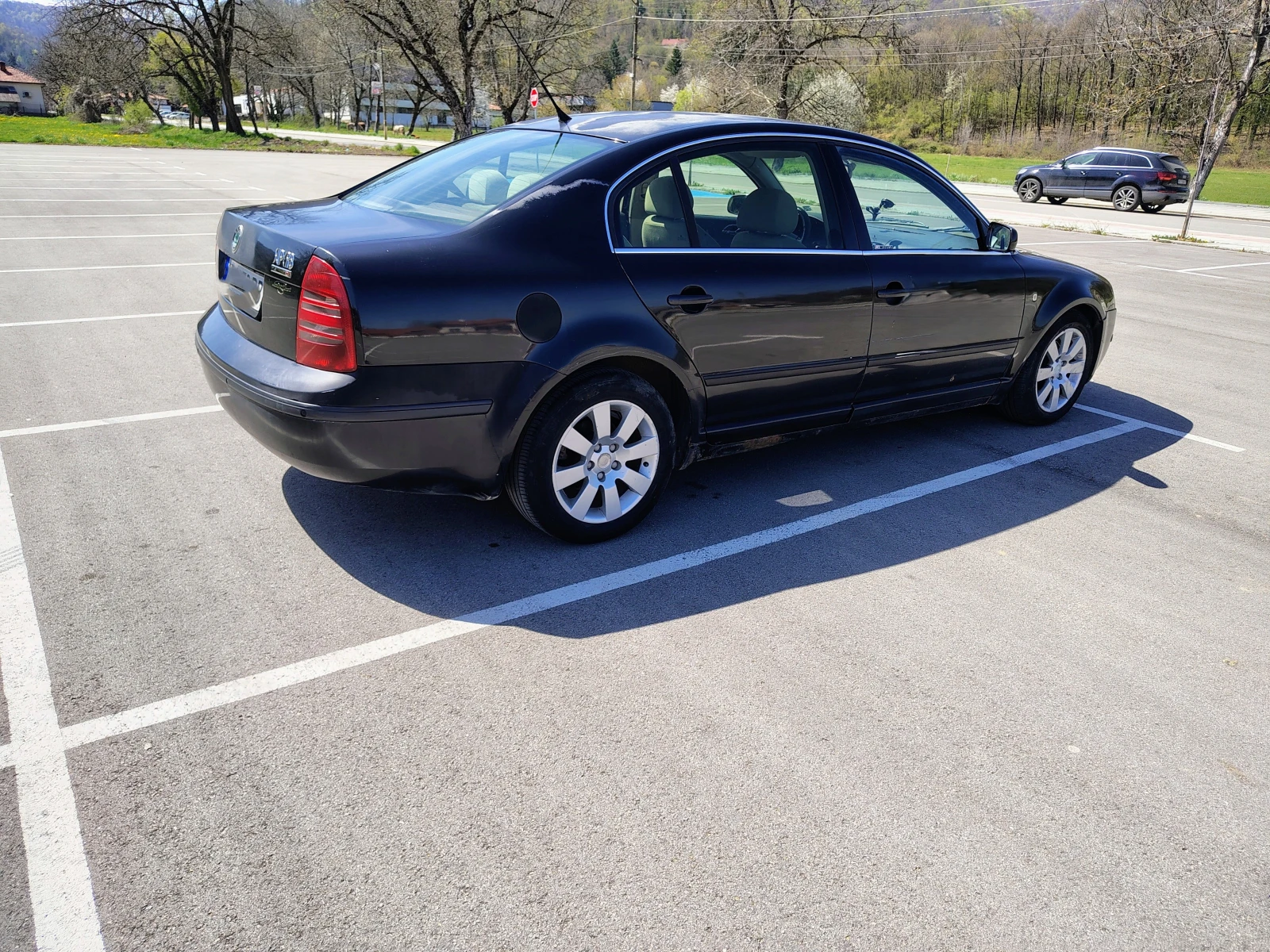 Skoda Superb 1.9, снимка 4 - Автомобили и джипове - 55968488