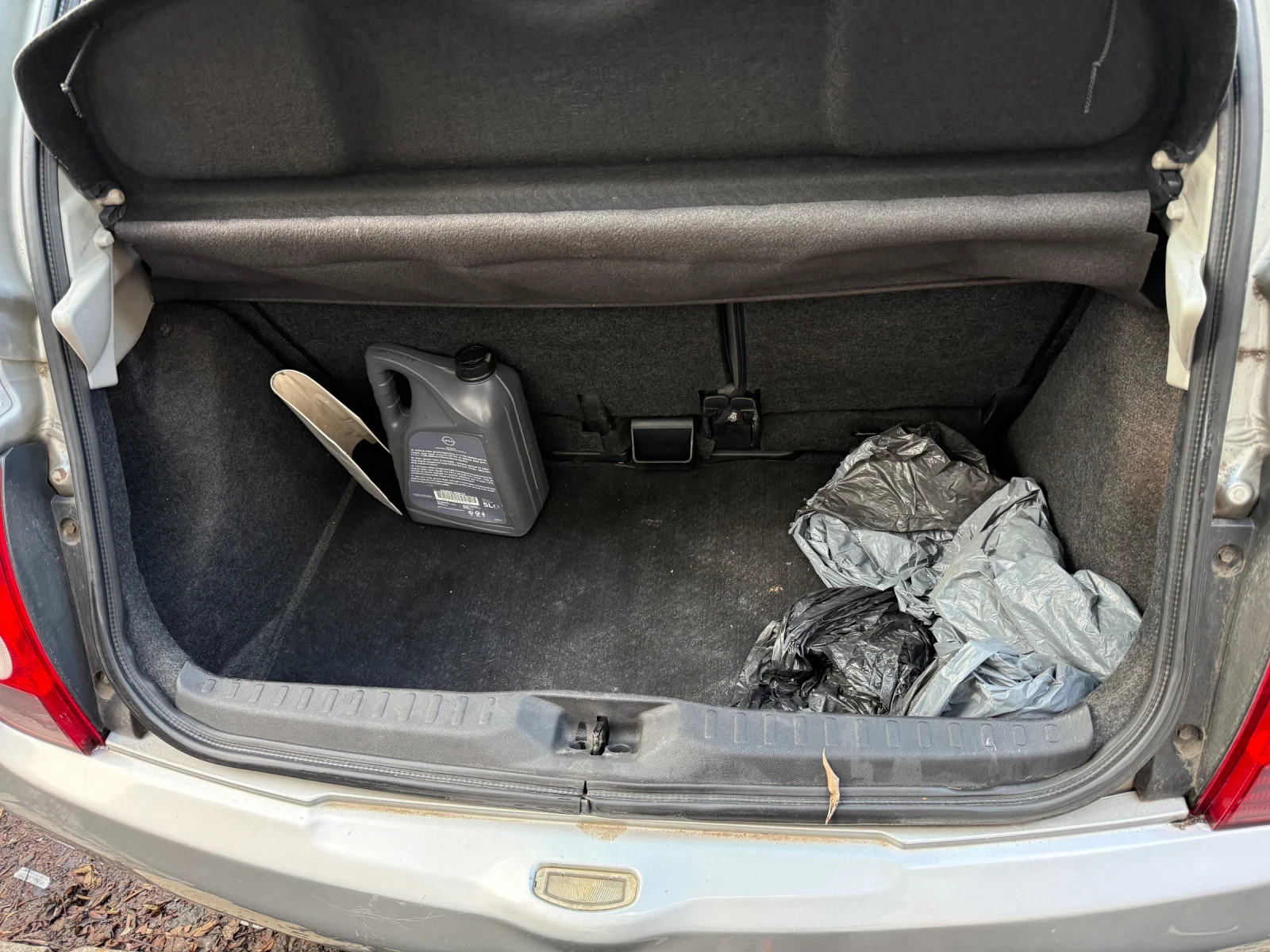 Nissan Micra, снимка 8 - Автомобили и джипове - 56262377