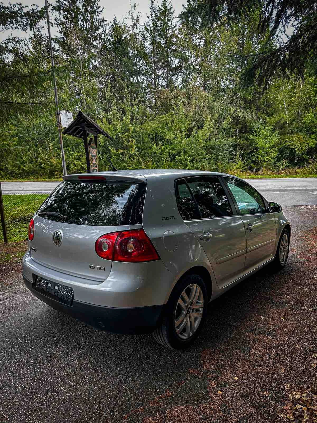 VW Golf, снимка 15 - Автомобили и джипове - 56295788