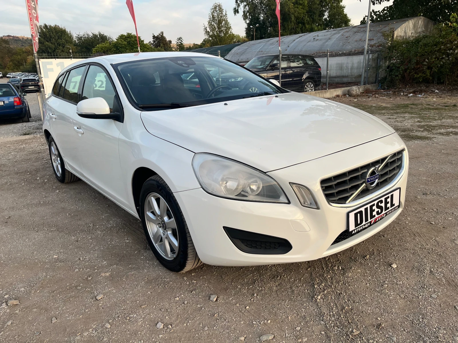Volvo V60 2.0TDI-D3 163-ITALIA | Mobile.bg � ����������� 3