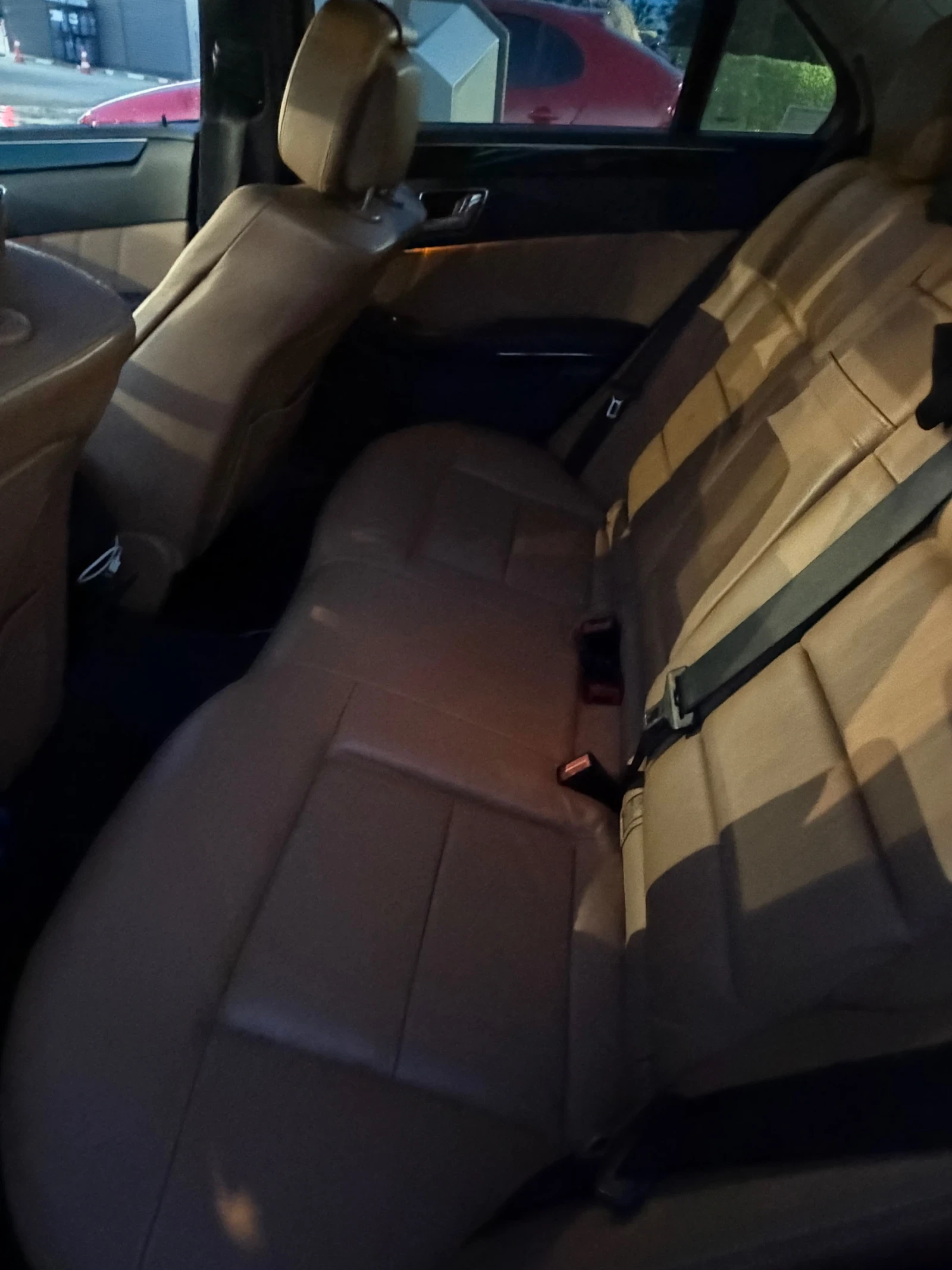 Mercedes-Benz E 200 E200 Bluetec, снимка 7 - Автомобили и джипове - 56476069